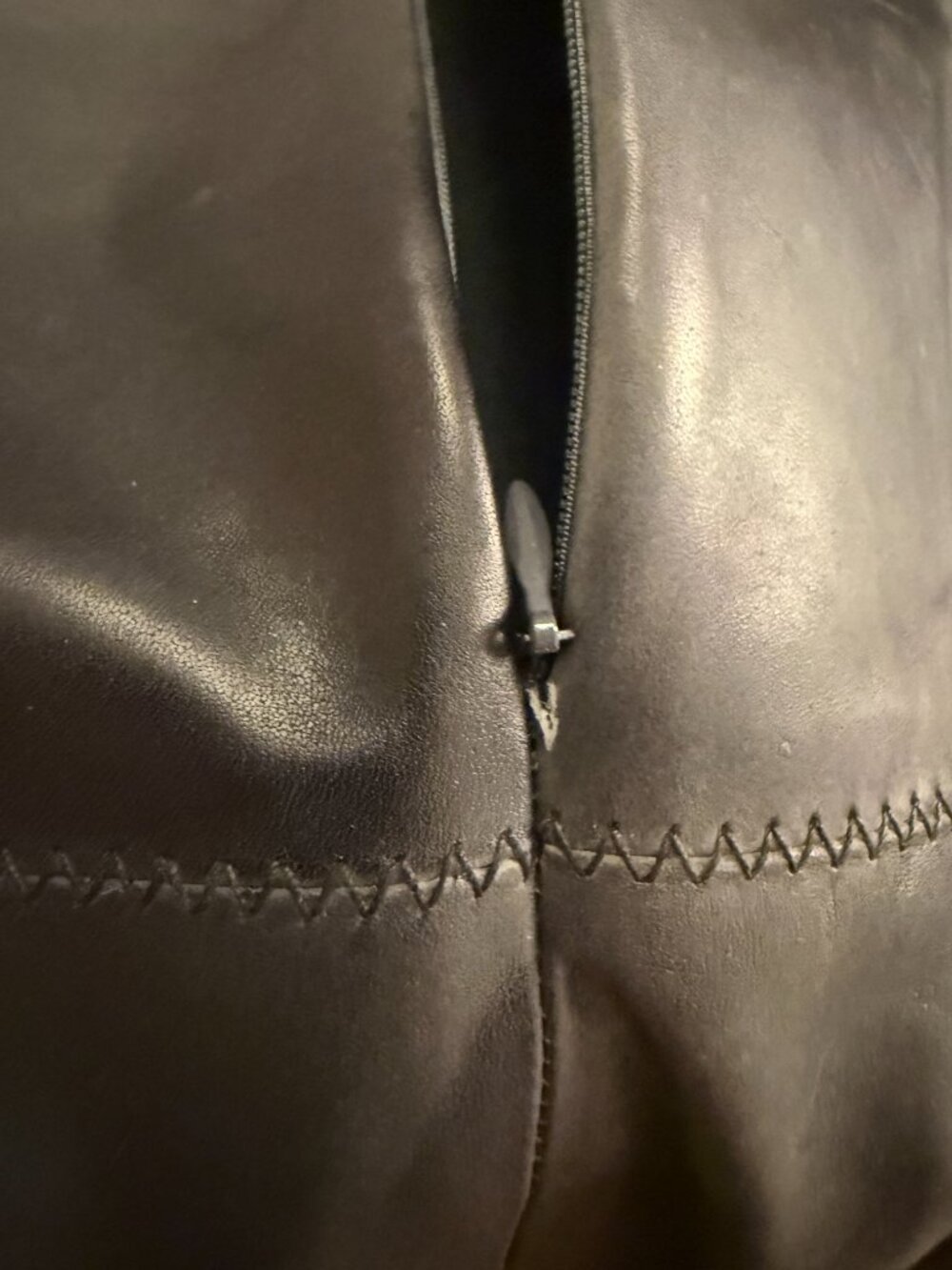 Tom Ford Patch Calf Leather Knee-Length Skirt - Picture 4 of 6